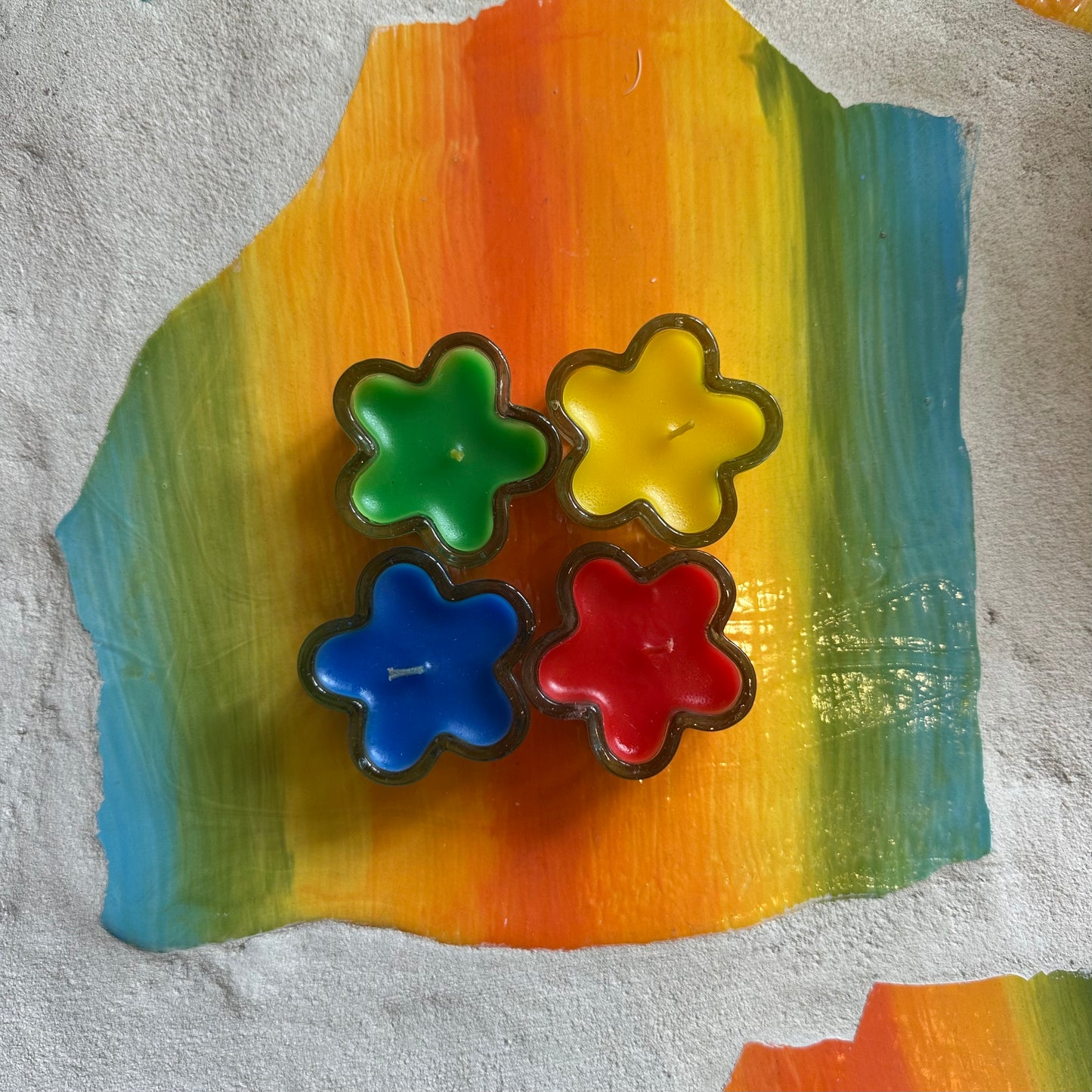 Primary Daisy Tea Lights!
