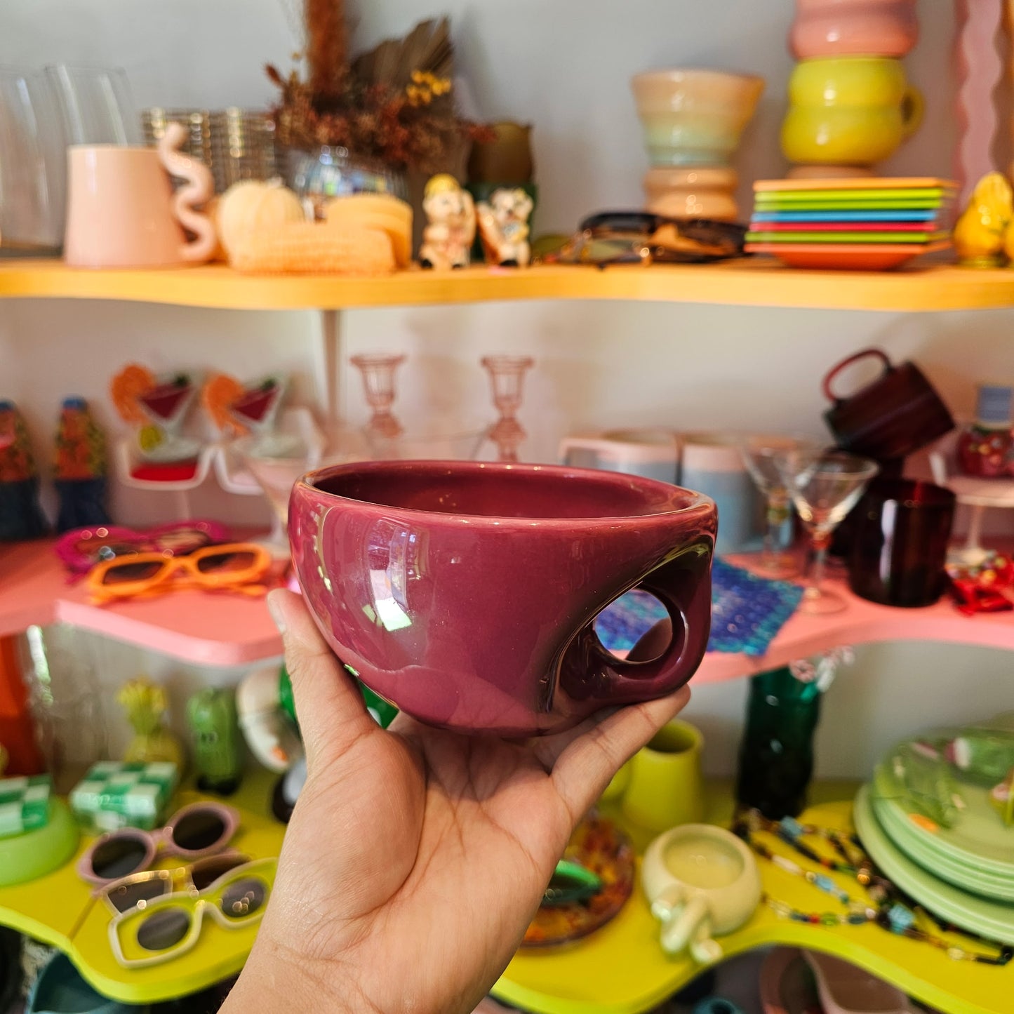Vintage Plum Jumbo Shell Mug!