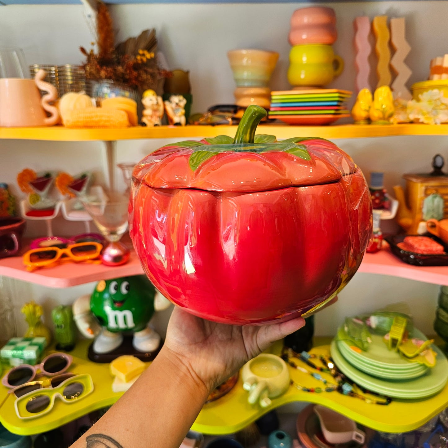 Jumbo Tomato Jar!