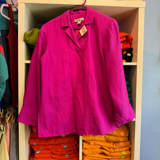 VINTAGE MAGENTA ANNA AND FRANK BUTTON UP !