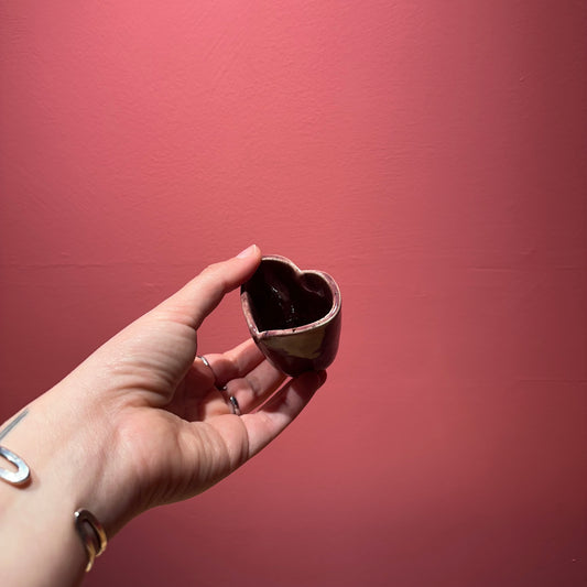 Mushy Heart Shot Glass in “Speckled Mauve”