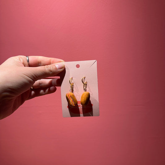 Chloe Made Earrings in “Hot Dog”